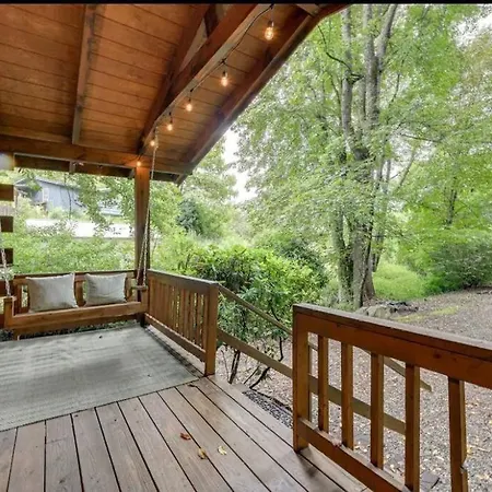 Cozy Creekside Cabin Waynesville Exterior foto