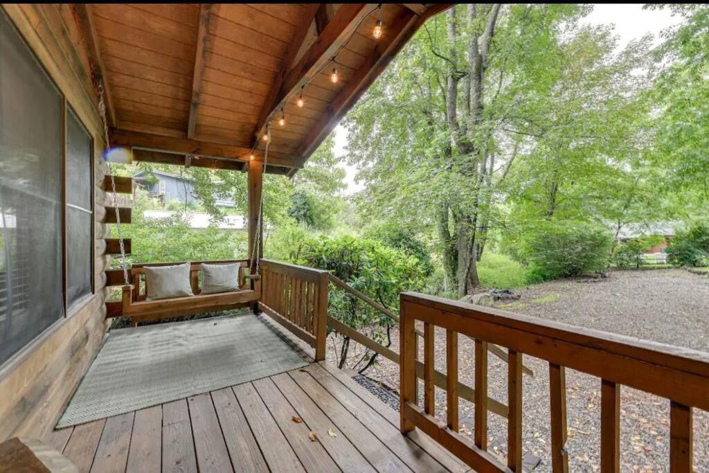 Holiday home Cozy Creekside Waynesville